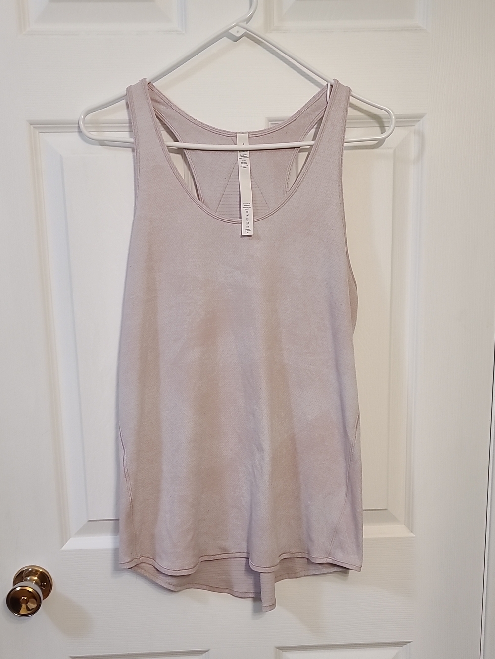 Lululemon Essentials Tank Pleated Back Pastel Lavender Pink Size 8 Yoga Gym